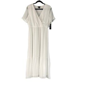 White Dress. Chiffon Spring, Summer, Beach, Vacation Dress Size L Large.